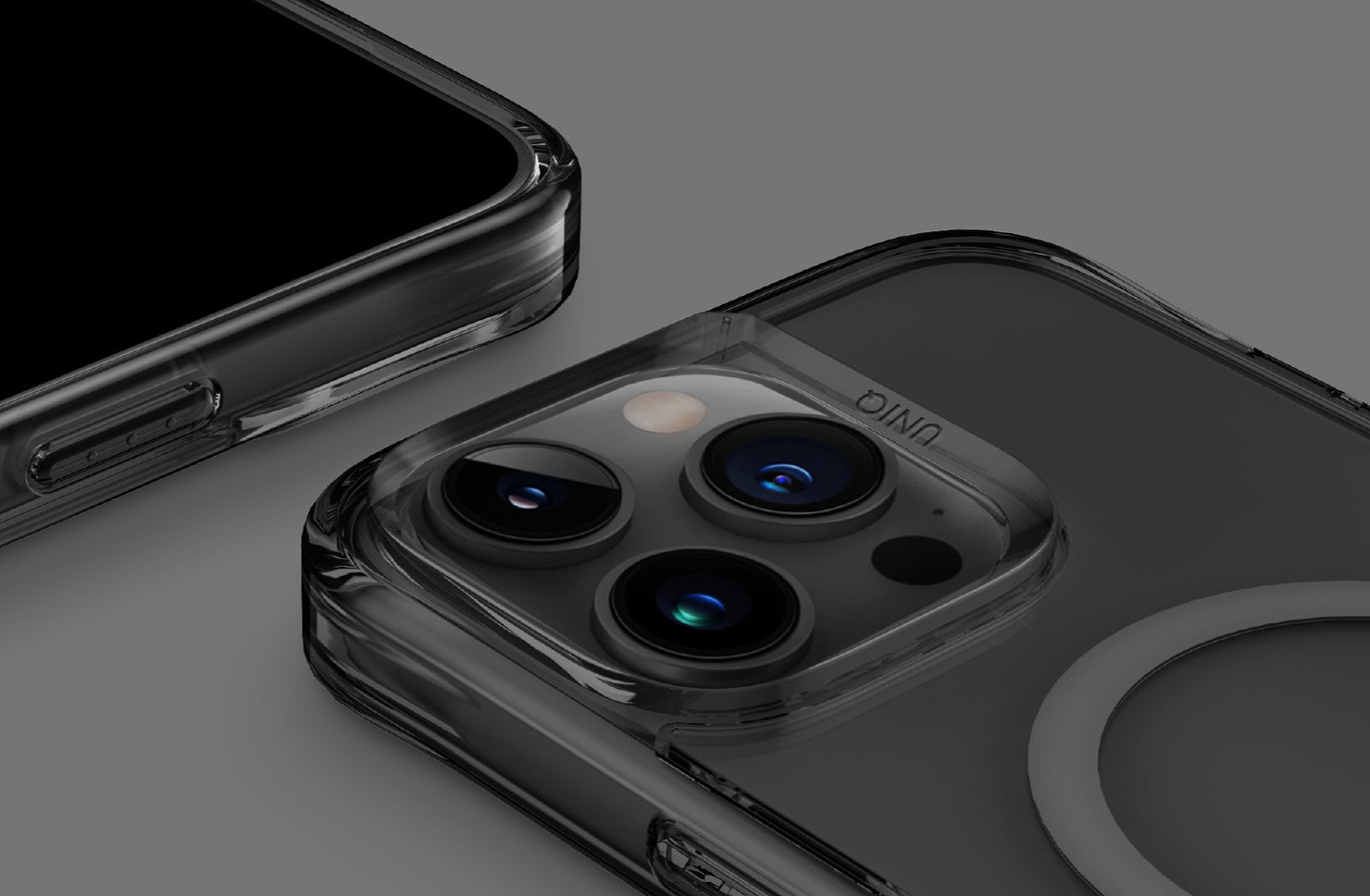 Uniq iPhone 16 Pro Max Hybrid Combat MagSafe Case | Carbon Black Uniq iPhone 16 Pro Max Hybrid Combat MagSafe Case | Carbon Black